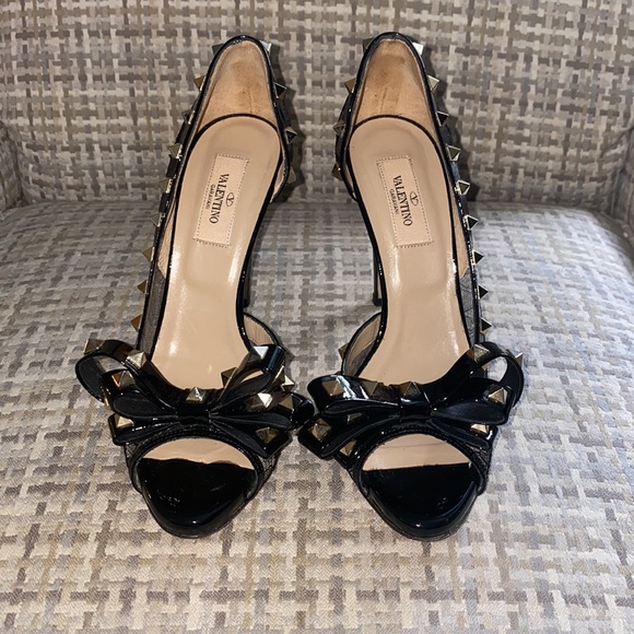 Rock-Stud Valentino Heels - Picture 4 of 8